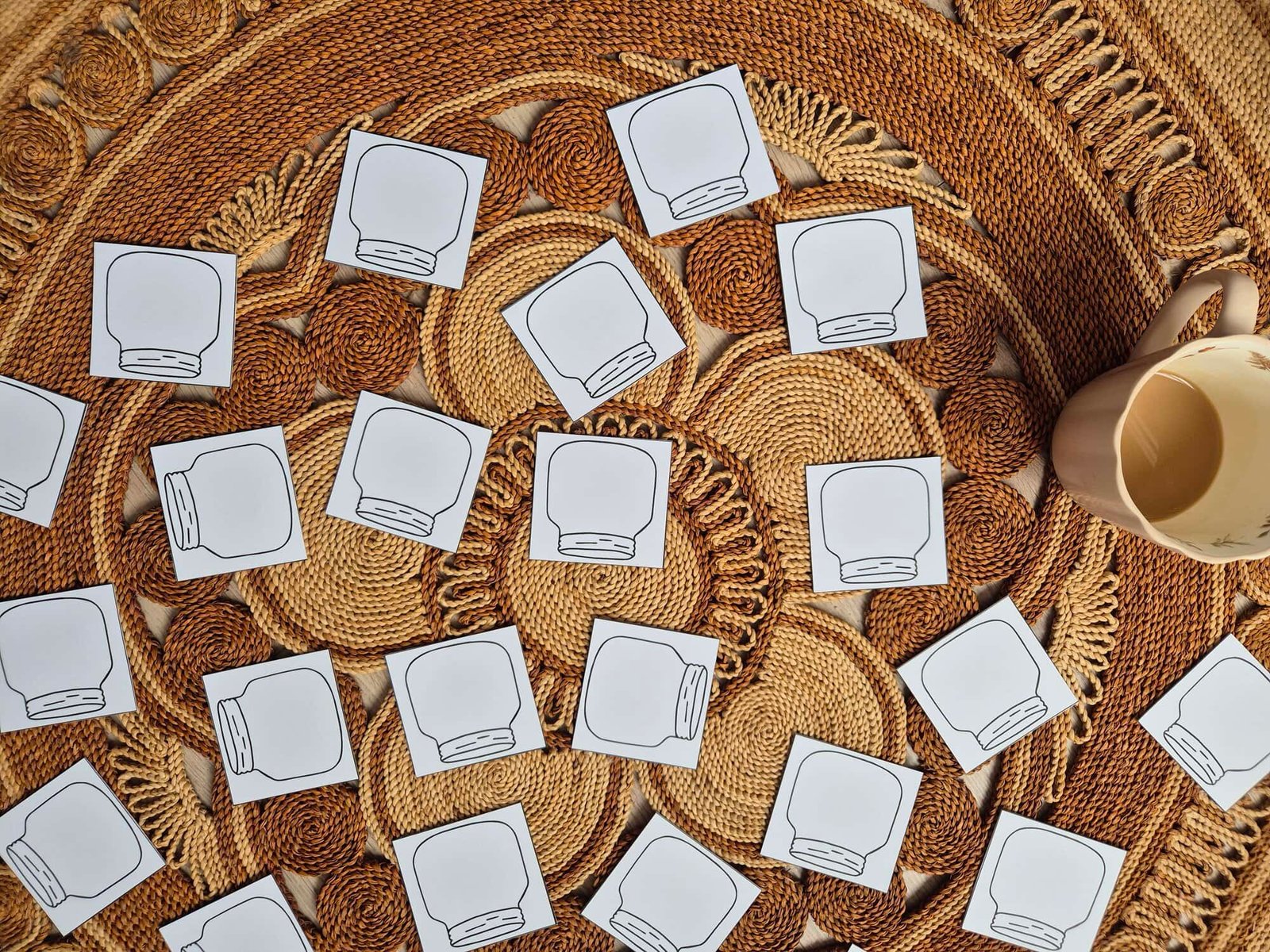 2025-jatek-zseblampa-osz1